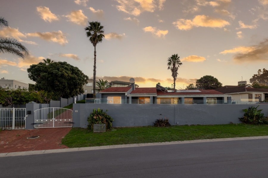 To Let 4 Bedroom Property for Rent in Cutty Sark Western Cape